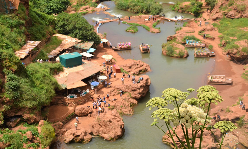 Relax with a view of the falls and enjoy lunch