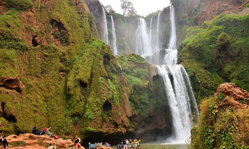 hike with a local guide and boat ride